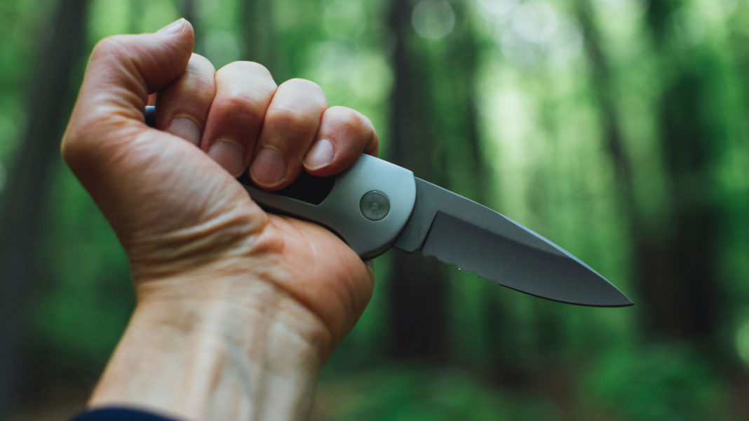 You-Should-Know-About-the-Best-Survival-Knife-on-HomeTalk