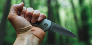 You-Should-Know-About-the-Best-Survival-Knife-on-HomeTalk