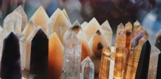 Best-3-Methods-to-Overcome-Anxiety-Using-Crystals-on-hometalk-news