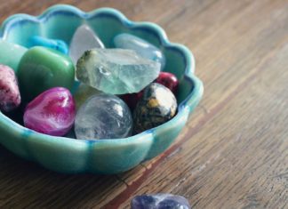 How-to-Buy-Crystal-Products-Online-A-Beginners'-Guide-on-hometalk-news