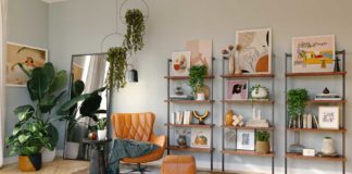 Great-Looking-Things-to-Keep-On-Indoor-Plant-Stand-on-hometalk